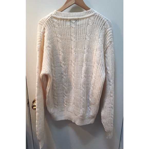 Snow'd in•oversized chunky sweater - Picture 3 of 4